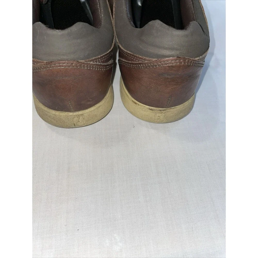 Footjoy Golf Sneaker Mens Size 8.5 M Brown Leather Lace Up Small Plastic Cleats